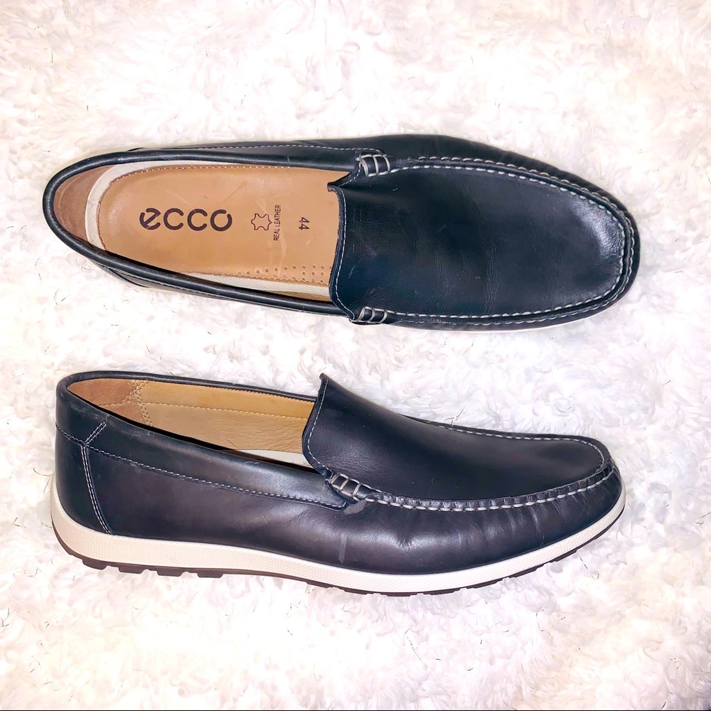 Ecco  Leather Moc Loafers